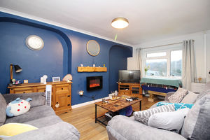 Lounge- click for photo gallery